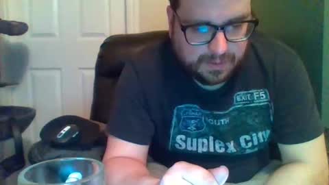 Snapshot of hellflow chatting on April 16, 2:01 am hellflow online show from April 16, 2:01 am