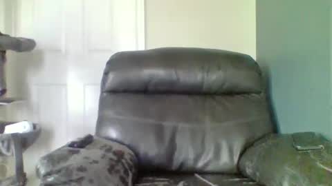 Snapshot of hellflow chatting on April 16, 2:18 pm hellflow online show from April 16, 2:18 pm