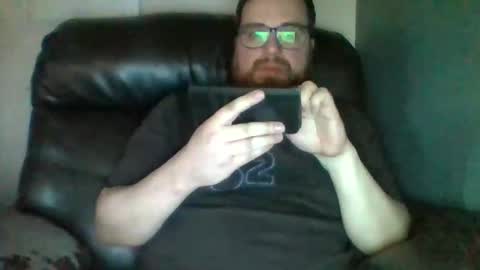 Snapshot of hellflow chatting on May 2, 12:04 am hellflow online show from May 2, 12:04 am