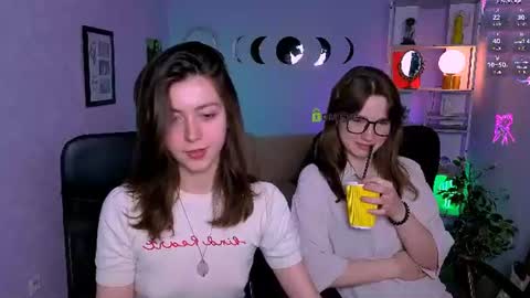 Helli online show from June 14, 7:16 pm