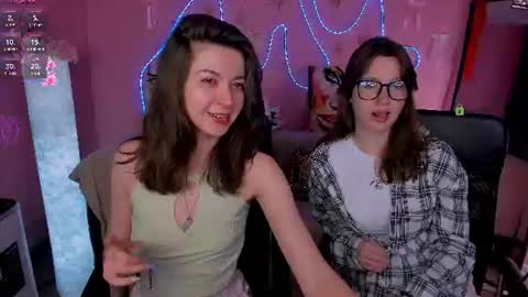 Helli online show from June 16, 7:16 pm