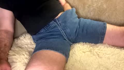 Snapshot of hello902 chatting on February 7, 10:30 am David Whinston Smith online show from February 7, 10:30 am