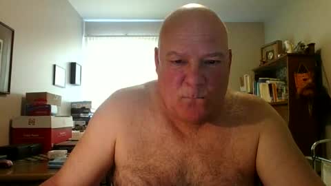 helloforfun111 online show from June 8, 2:50 pm