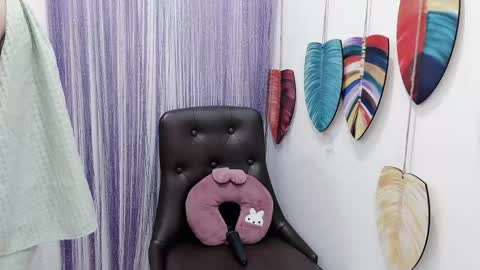 Snapshot of hellokitty_sexy chatting on April 29, 12:16 am hellokitty_sexy online show from April 29, 12:16 am