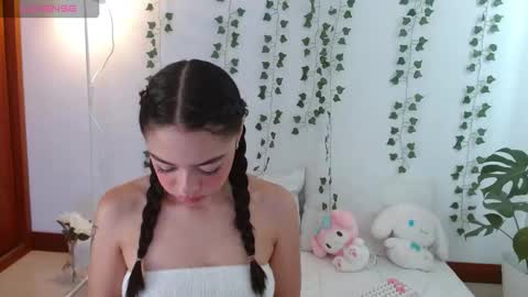 hellokitty_valery1 online show from March 11, 9:32 pm