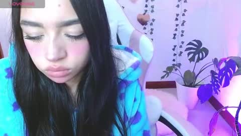 hellokitty_valery1 online show from June 14, 2:24 am