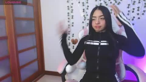 hellokitty_valery1 online show from July 12, 6:04 am