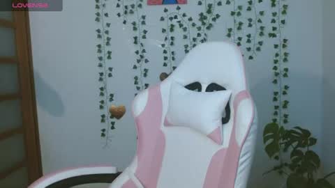 hellokitty_valery1 online show from July 22, 3:20 am