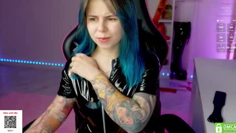 Alice online show from October 10, 3:44 pm