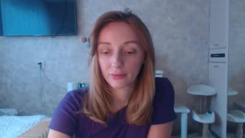 Snapshot of hellokittykaty chatting on February 12, 6:30 am Victory online show from February 12, 6:30 am