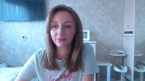 Snapshot of hellokittykaty chatting on March 26, 6:19 am Victory online show from March 26, 6:19 am