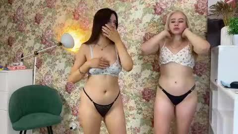 Hemiplekta online show from June 8, 1:50 am