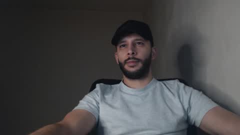 HenryAxe online show from September 30, 11:15 am