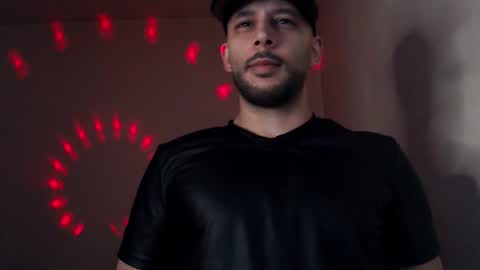 HenryAxe online show from November 1, 3:25 pm