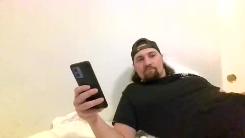 Snapshot of henryjackk chatting on December 16, 1:54 am HenryJackk online show from December 16, 1:54 am