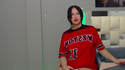 HERA online show from December 5, 6:32 am