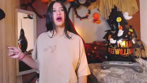 HERA online show from October 21, 9:26 pm