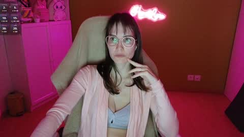 HeraLuna  online show from January 15, 11:08 pm