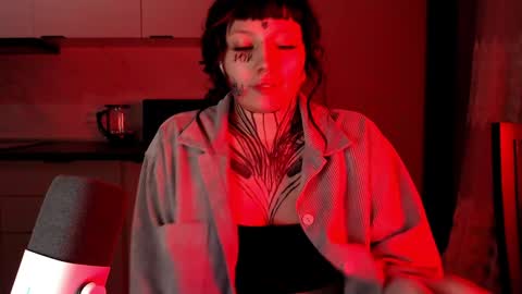 Snapshot of herbal_helpmepls chatting on February 2, 4:48 am dirty Diana online show from February 2, 4:48 am