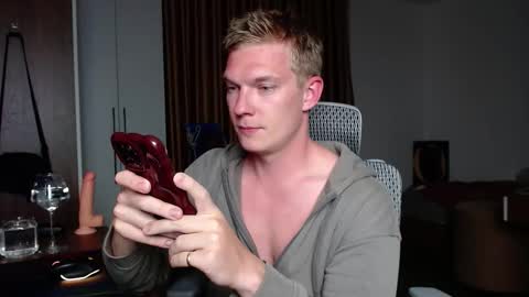 Gregblonde  Alextattoo online show from September 21, 2:40 pm