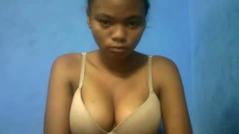 Snapshot of herisse01 chatting on April 26, 3:04 am herisse01 online show from April 26, 3:04 am