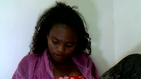 Snapshot of herisse01 chatting on July 16, 12:05 am herisse01 online show from July 16, 12:05 am