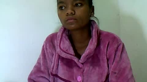 Snapshot of herisse01 chatting on July 26, 6:54 am herisse01 online show from July 26, 6:54 am