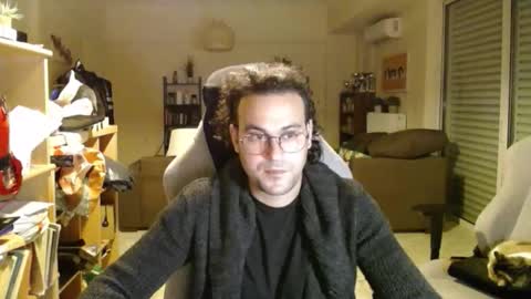 Snapshot of hervo chatting on November 21, 11:03 pm YourGuy online show from November 21, 11:03 pm