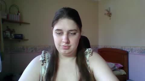 Snapshot of hess_luna_ chatting on March 9, 10:08 am hess_luna_ online show from March 9, 10:08 am