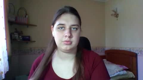 Snapshot of hess_luna_ chatting on March 16, 10:08 am hess_luna_ online show from March 16, 10:08 am