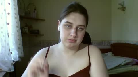 Snapshot of hess_luna_ chatting on March 26, 10:10 am hess_luna_ online show from March 26, 10:10 am