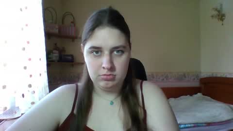 Snapshot of hess_luna_ chatting on April 17, 9:01 am hess_luna_ online show from April 17, 9:01 am