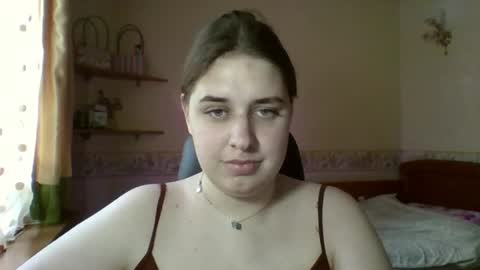 Snapshot of hess_luna_ chatting on July 14, 9:03 am hess_luna_ online show from July 14, 9:03 am