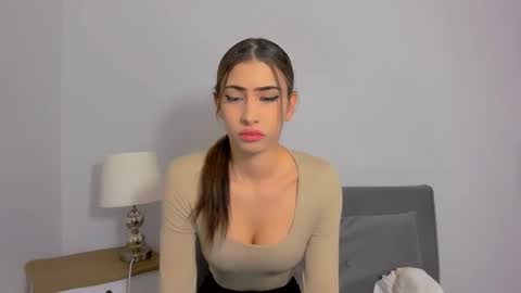 hesterenjoy online show from January 14, 5:29 pm