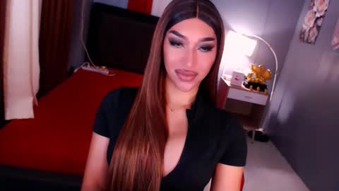 Snapshot of hestiaprytanei chatting on April 23, 12:29 pm bry online show from April 23, 12:29 pm