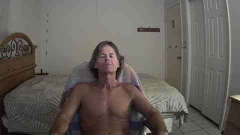 hewes1 online show from July 29, 12:20 am