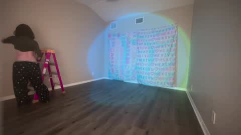 salem online show from December 15, 3:56 am