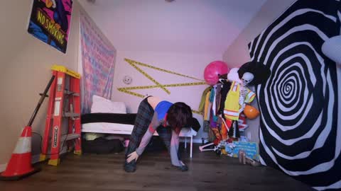 salem online show from September 21, 5:53 am