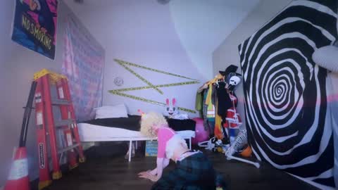 salem online show from October 2, 4:19 am