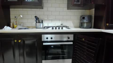 Heyheygrey online show from February 8, 6:01 pm