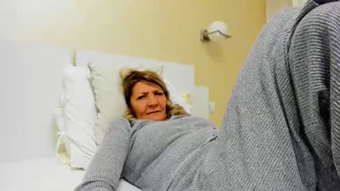 Heyheygrey online show from February 14, 2:07 am