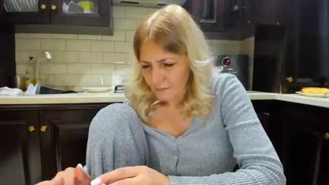 Heyheygrey online show from March 1, 3:49 pm