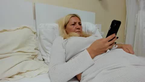 Heyheygrey online show from September 18, 7:49 pm