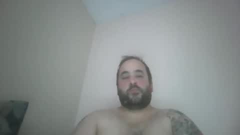 Snapshot of heyhoo111 chatting on June 11, 3:10 pm heyhoo111 online show from June 11, 3:10 pm