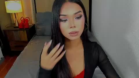 Snapshot of heyitsafira chatting on July 15, 8:47 pm SAFIRA 3 online show from July 15, 8:47 pm