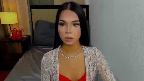Snapshot of heyitsafira chatting on July 21, 10:45 pm SAFIRA 3 online show from July 21, 10:45 pm
