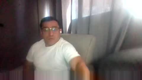 heythere925678 online show from April 14, 7:20 pm