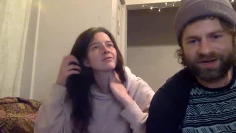 Snapshot of heytheretigers chatting on December 9, 7:06 am Lollie Bam Tesoro online show from December 9, 7:06 am