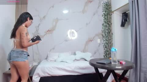 heyyo1808 online show from October 5, 11:13 pm