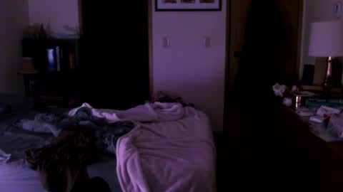 Snapshot of hg99too chatting on September 29, 2:11 pm hg99too online show from September 29, 2:11 pm